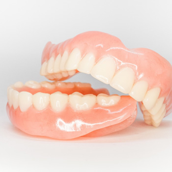 Model of full dentures